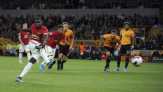 Di Balik Gaya Penalti Aneh Pogba	