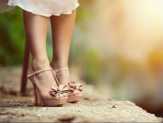 Ini Pentingnya Melakukan Peregangan Setelah Pakai High Heels Seharian