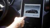 Ada Kecelakaan di Beijing, Tesla 'Hapus' Autopilot