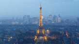 Teror di Paris Hanya Berselang Bulan Sejak Charlie Hebdo