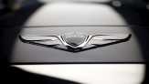 Sedan Mewah Asal Korea Genesis G90 Limousine Hantui Maybach