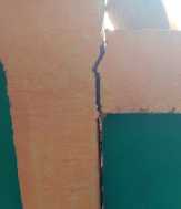 Pagar TPU Hampir Ambruk