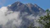 Dua Awan Panas Meluncur dari Gunung Merapi Senin Pagi