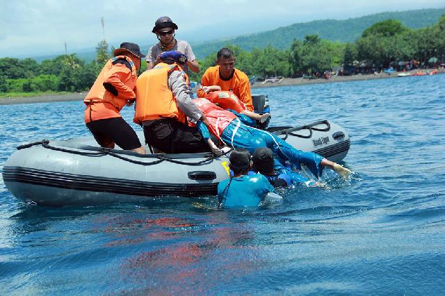 Tim SAR Berhasil Temukan Empat Korban Kapal Rafelia II 