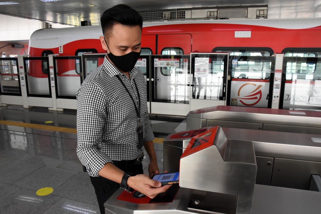 LRT Jakarta Hadirkan Layanan Pembayaran Tiket Nirsentuh