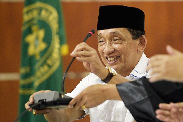 Sidang Lanjutan Fuad Amin Terkait Kasus Suap Gas Alam