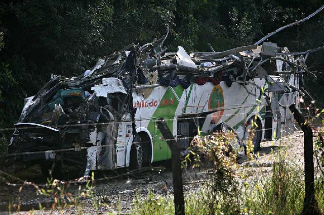 18 Orang Tewas Akibat Kecelakaan Bus di Brasil 