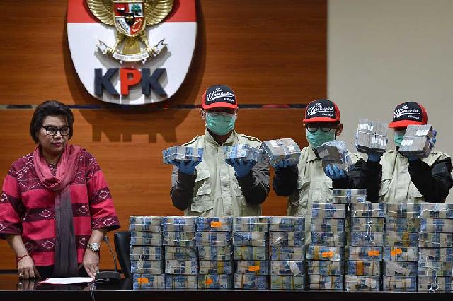 KPK Temukan Uang Suap Wali Kota Kendari