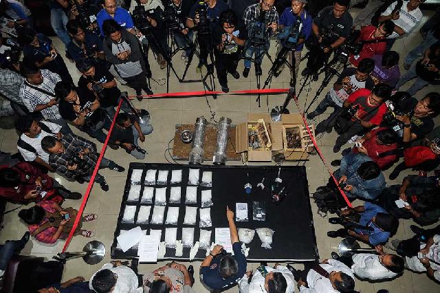 Bareskrim Mabes Polri Ungkap Sindikat Narkoba Internasional 