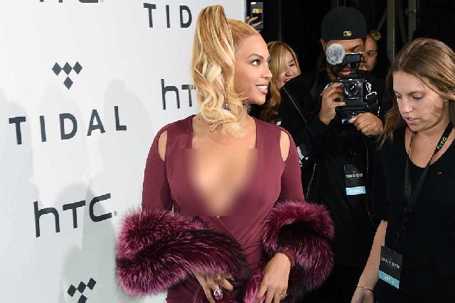 Beyonce Tampil Seksi di Acara TIDAL X