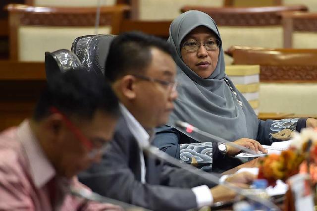Ledia Hanifa Gantikan Fahri Hamzah di DPR 