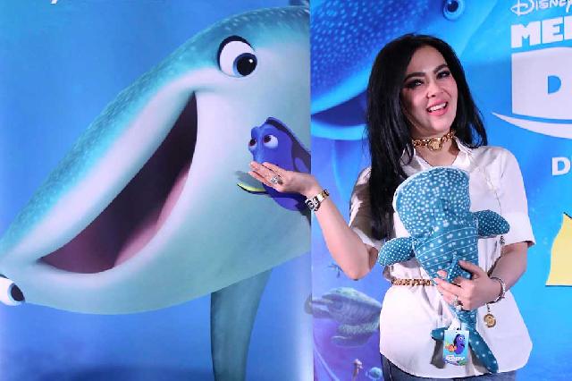 Raffi Ahmad dan Syahrini Terlibat di Film 'Mencari Dory' 