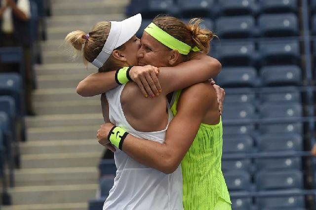 Mattek-Sands/Safarova Juara Ganda Putri AS Terbuka
