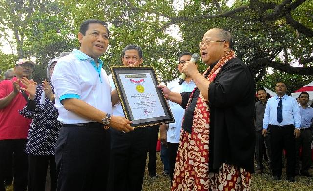 Lomba Agustusan DPR Pecahkan Rekor MURI